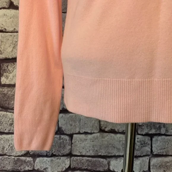 Croft & Barrow Pink V-Neck Sweater Size M - Picture 3 of 9